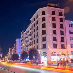 Four Seven Hotell